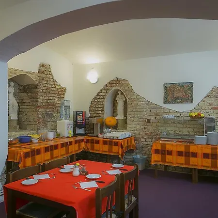 Szálloda U Sladku 3*